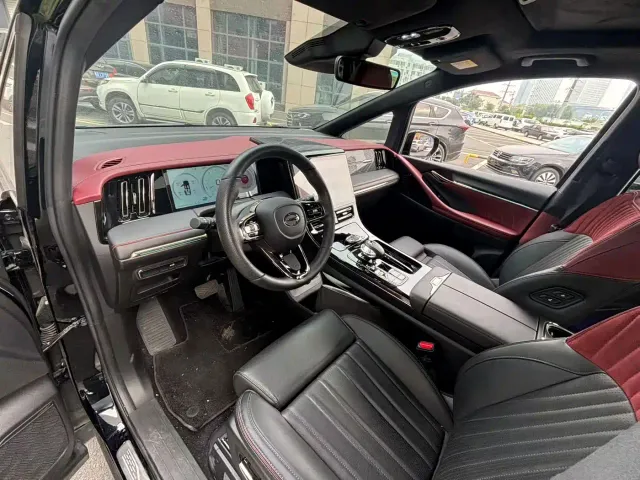 GAC Trumpchi M8 — Фото автомобиля 3