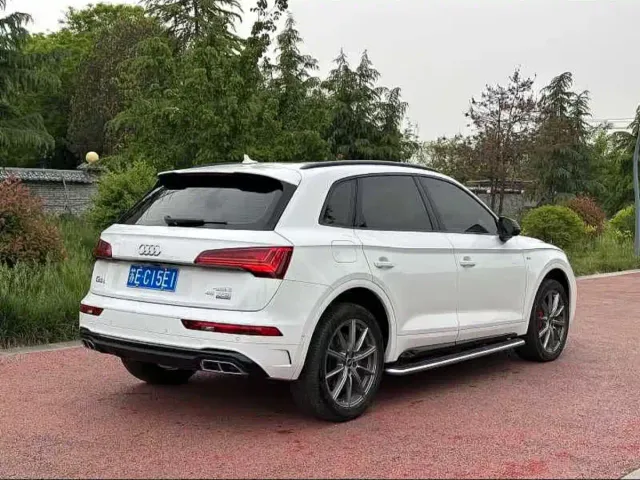 Audi Q5L — Фото автомобиля 6