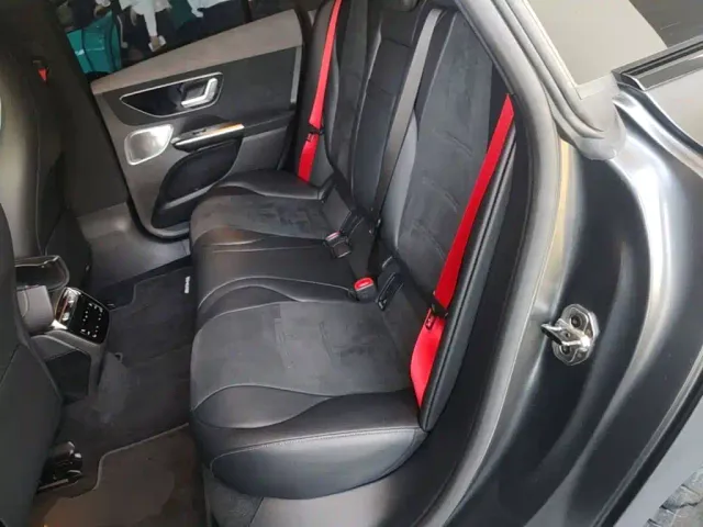Mercedes-Benz EQE AMG — Фото автомобиля 12