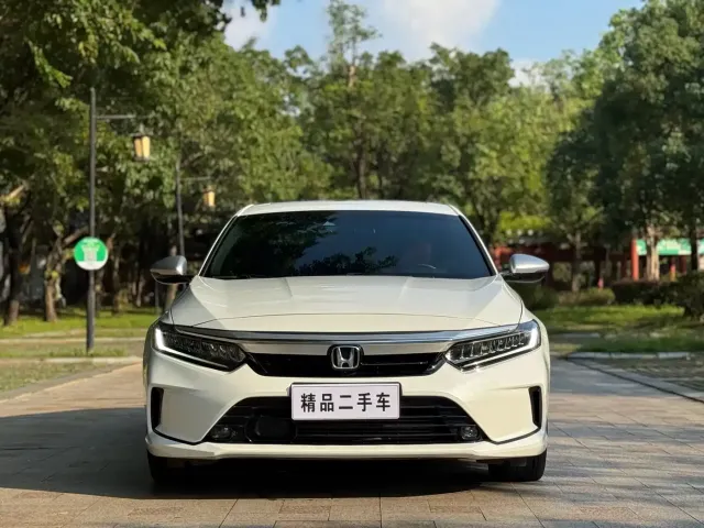 Honda Inspire — Фото автомобиля 2