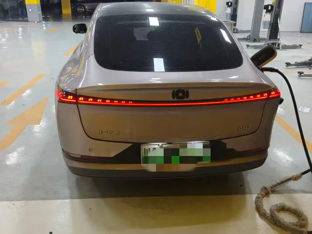 Changan Qiyuan A07 — Фото автомобиля 3