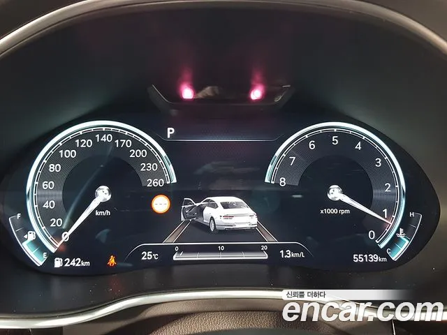 Genesis G80 Бензин 2.5 турбо AWD — Фото автомобиля 8