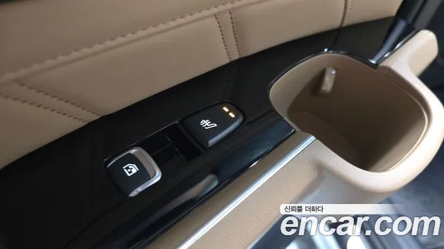 Kia Sorento Новый Sorento 4 поколение Бензин 2.5T 4WD — Фото автомобиля 27
