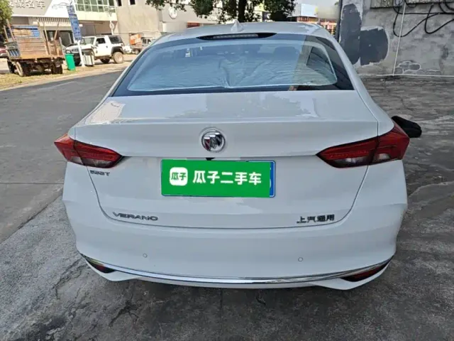 Buick Verano — Фото автомобиля 5
