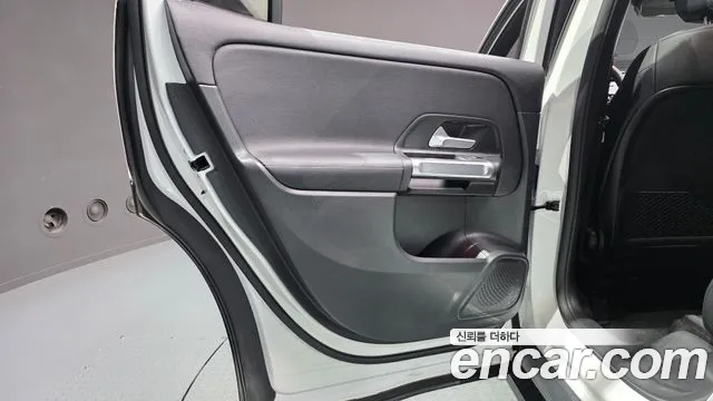Mercedes-Benz GLB-Class GLB-класс X247 — Фото автомобиля 23