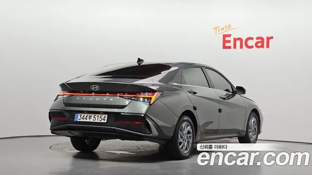 Hyundai AVANTE Новый Avante (CN7) — Фото автомобиля 2