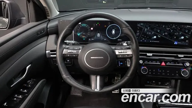 Hyundai Tucson Новый Tucson (NX4) Бензин 1.6 турбо 2WD — Фото автомобиля 11