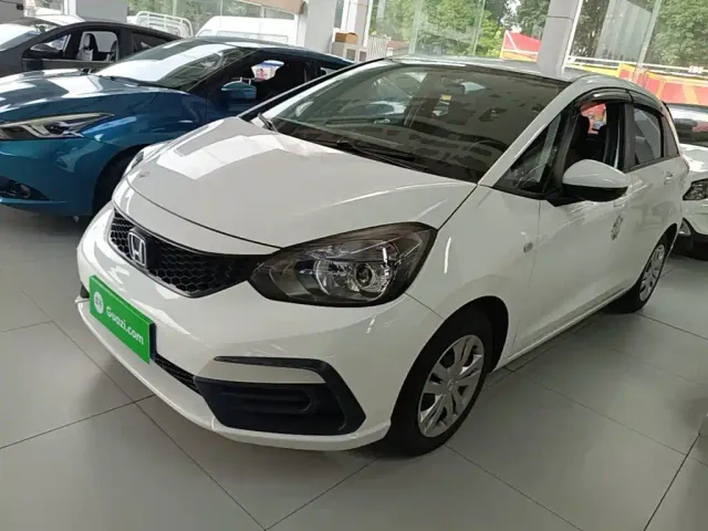 Фотография автомобиля — Honda Fit
