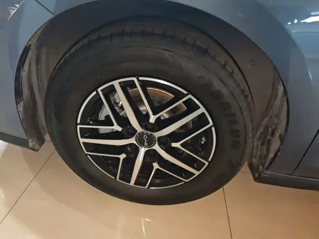 BYD Seal 05 DM-i — Фото автомобиля 22