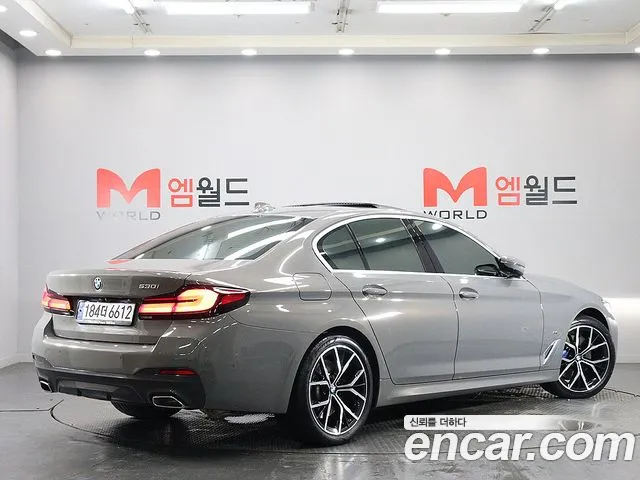 BMW 5-Series — Фото автомобиля 3
