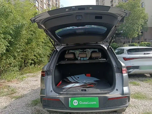 BYD Song Pro — Фото автомобиля 18