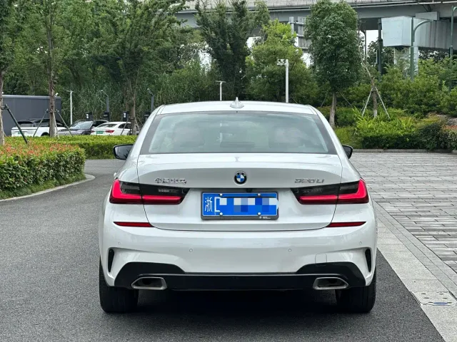 BMW 3 Series — Фото автомобиля 5