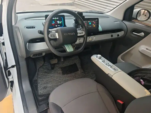 Changan Lumin — Фото автомобиля 9