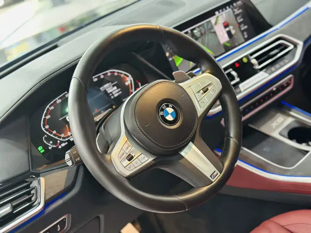 BMW X5 — Фото автомобиля 12