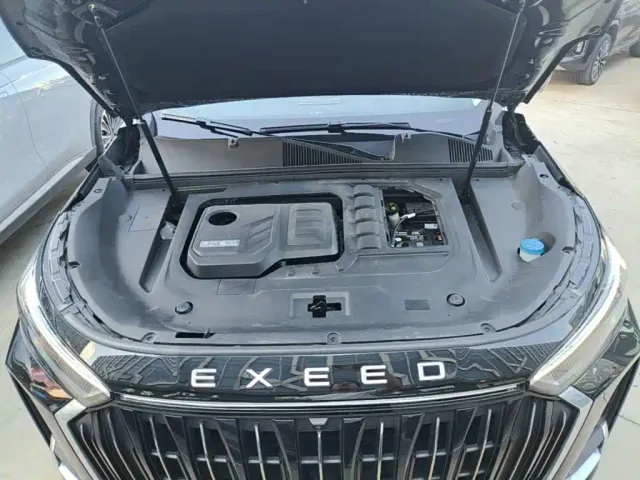 Exeed VX — Фото автомобиля 19