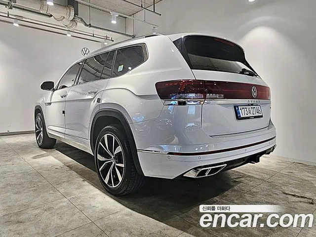 Volkswagen Atlas — Фото автомобиля 2