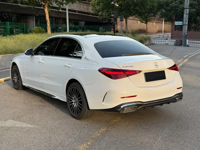 Mercedes-Benz C-Class — Фото автомобиля 11
