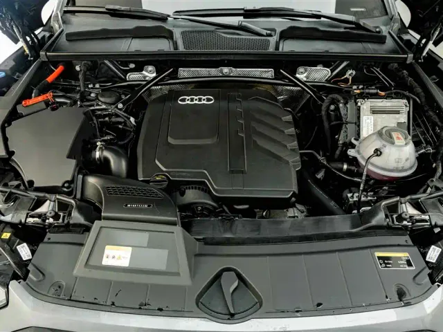 Audi Q5L — Фото автомобиля 24