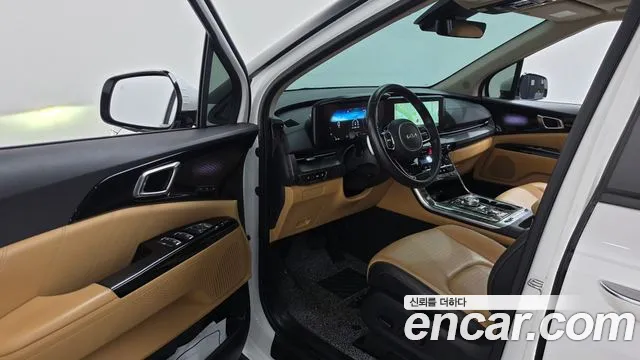 Kia Carnival Generation 4 — Фото автомобиля 15