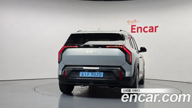 Kia EV3 — Фото автомобиля 4