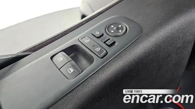 Hyundai Staria Staria L3.5 Lounge 9 мест — Фото автомобиля 18