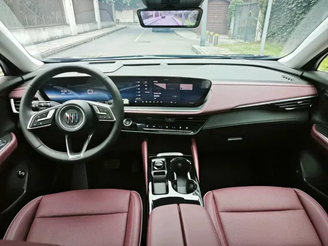 Buick Envision Plus — Фото автомобиля 24