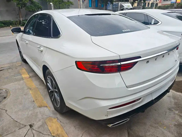 Geely Xingrui — Фото автомобиля 17