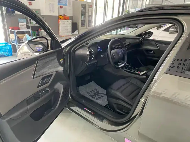 Citroen C5 X — Фото автомобиля 4