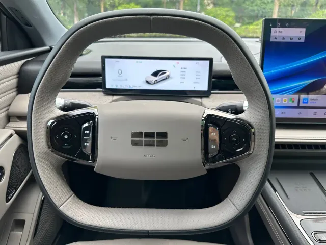 Geely Galaxy Xingyao 8 — Фото автомобиля 26