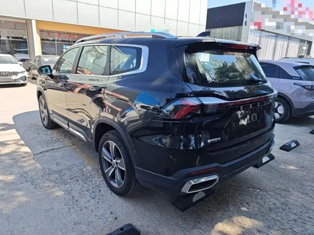 Geely Haoyue L — Фото автомобиля 4