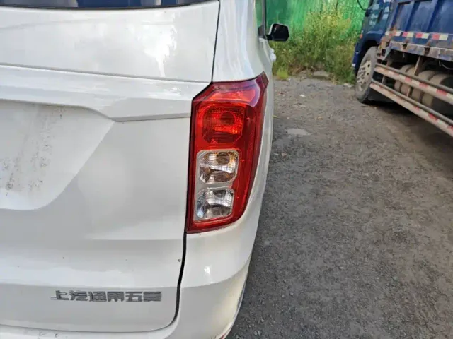 Wuling Hongguang — Фото автомобиля 7