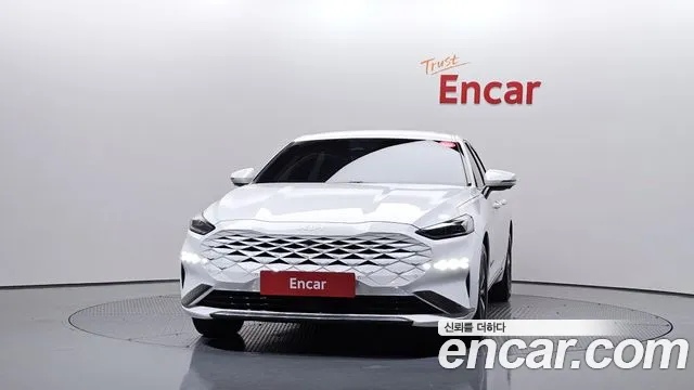 Kia K8 Hybrid — Фото автомобиля 3