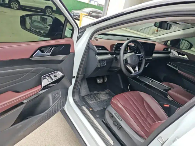 Volkswagen ID.6 X — Фото автомобиля 15