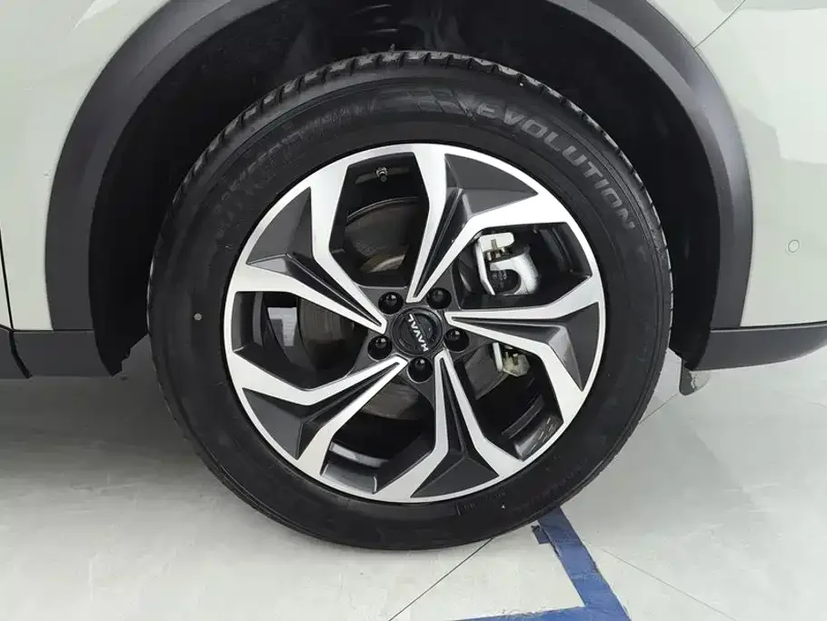 Haval Haval Xiaolong MAX 2025 Hi4 165 Ultra Smart Drive Edition — Фото автомобиля 6