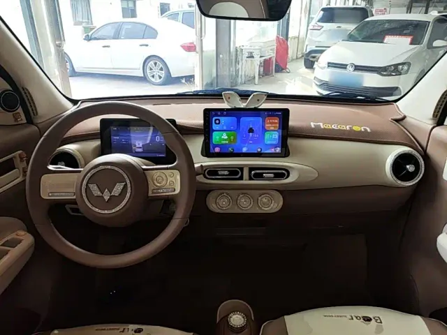 Wuling Hongguang Mini EV — Фото автомобиля 9