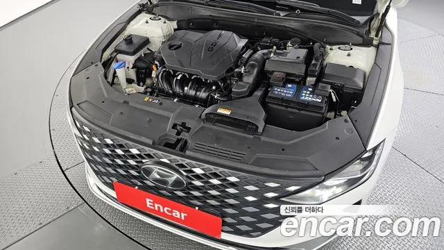 Hyundai Grandeur New — Фото автомобиля 9