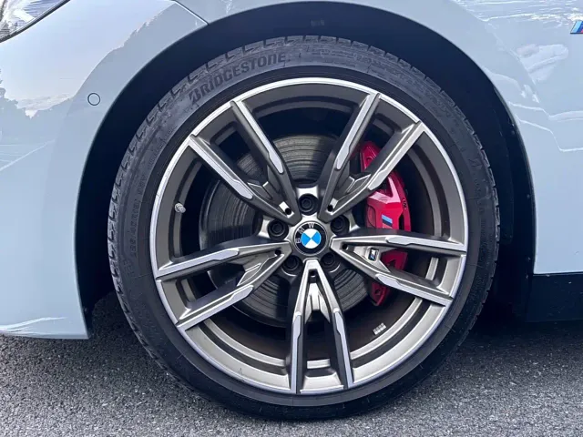 BMW M240i — Фото автомобиля 11
