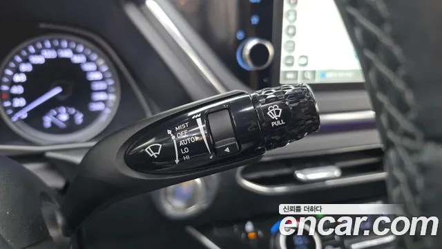Hyundai Sonata — Фото автомобиля 27