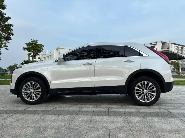 Cadillac XT4 — Фото автомобиля 9