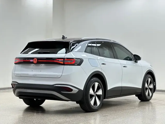 Volkswagen ID.4 X — Фото автомобиля 6