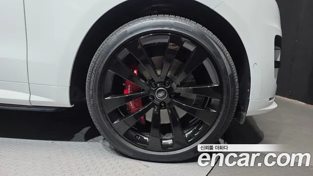 Land Rover Range Rover Sport — Фото автомобиля 6