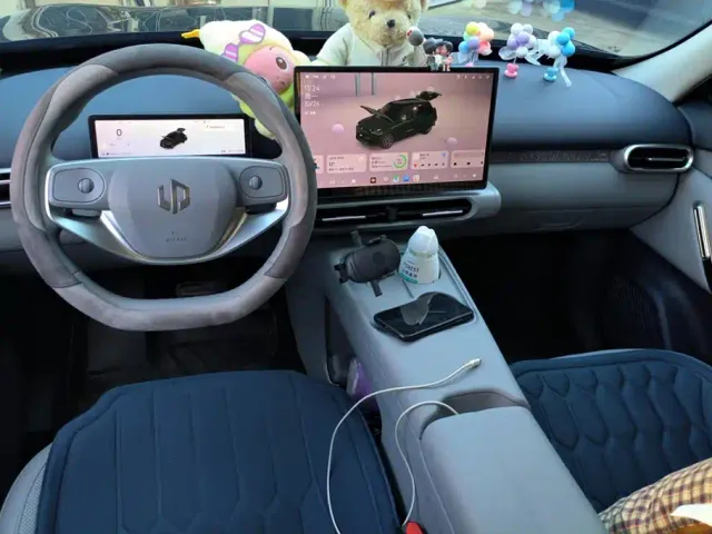 Leapmotor A10 — Фото автомобиля 12