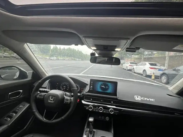 Honda Civic — Фото автомобиля 25