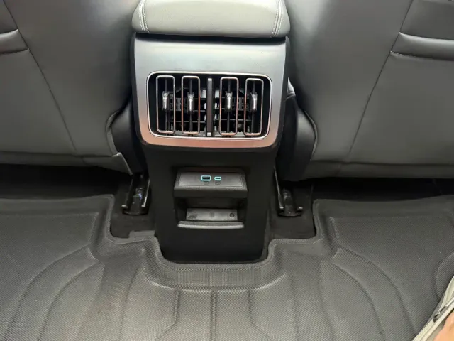 BYD Song L DM-i — Фото автомобиля 16