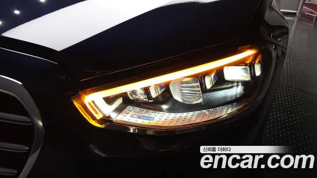 Mercedes-Benz S-Class S-класс W223 — Фото автомобиля 19