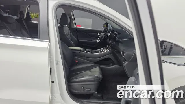 Hyundai Santa Fe New — Фото автомобиля 11