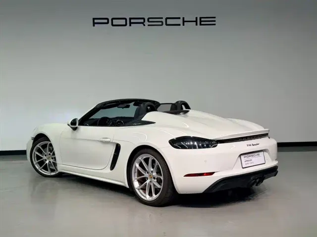 Porsche 718 — Фото автомобиля 4