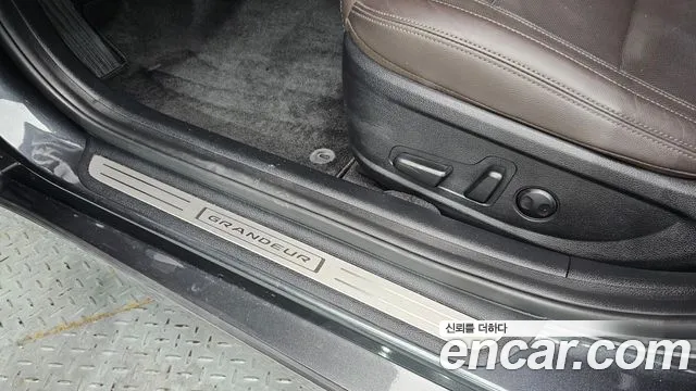 Hyundai Grandeur Grandeur (New) — Фото автомобиля 30