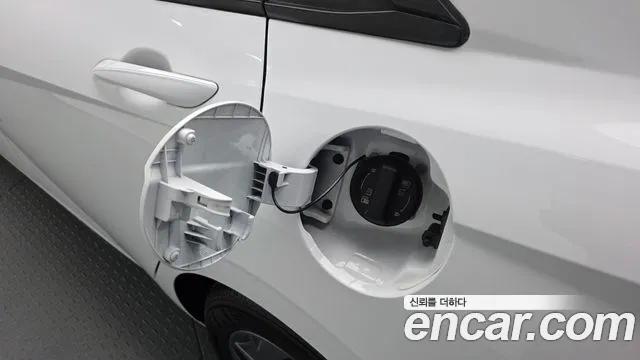 Hyundai Avante CN7 — Фото автомобиля 26