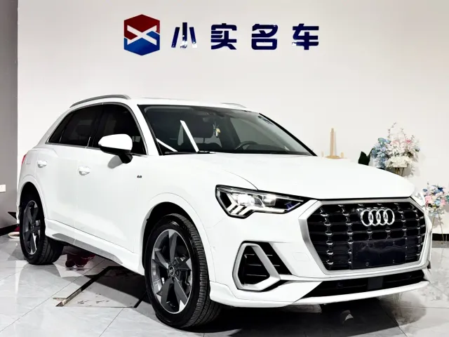 Audi Q3 — Фото автомобиля 3